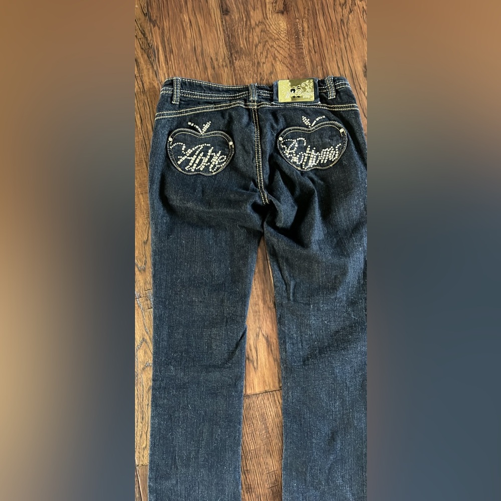 Apple Bottom jeans